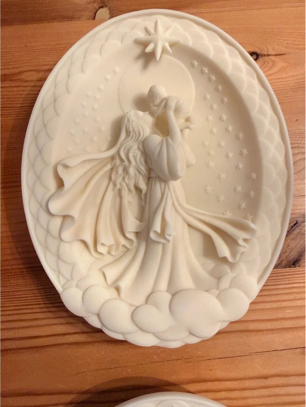 Bradford Exchange The Savior Is Born Set of 4 Bisque Porcelain Wall Plaques